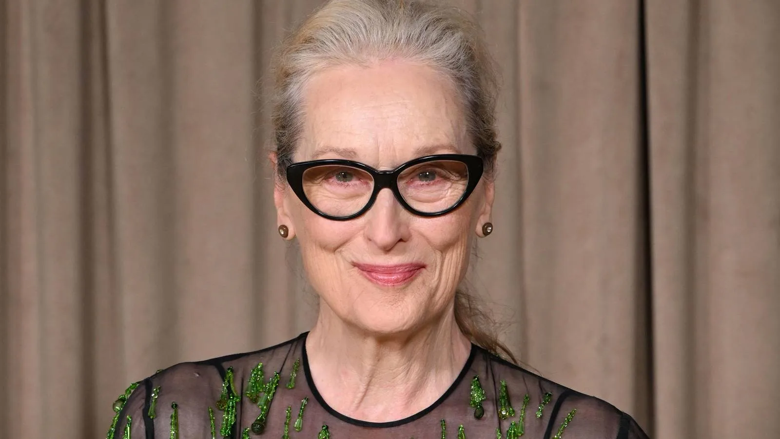 Meryl Streep debuta como Aslan en las primeras imágenes del reboot de Narnia para Netflix